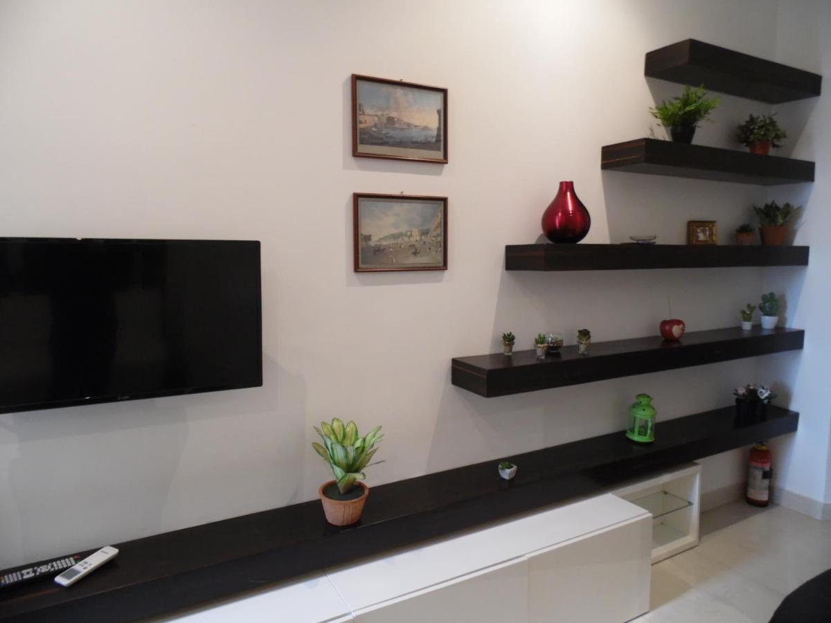 Giomar Apartment Наполи Екстериор снимка